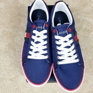 tommy hilfiger remi canvas sneaker